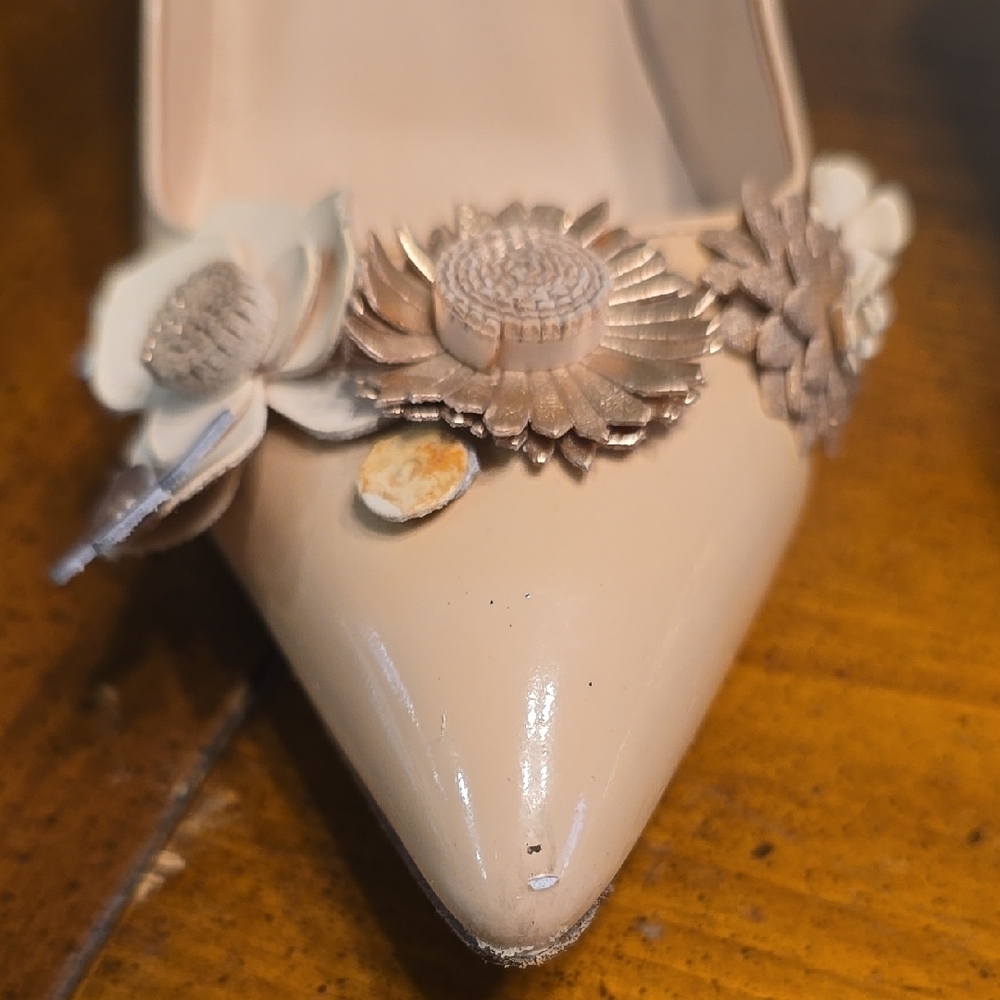 Kate Spade Women's Tan Heels - Picture 7 of 8